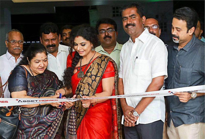 Playback Singer Dr K S Chithra along with Dancer and Cine Artist Asha Sharath, inaugurating Asset Lineage, the 40th completed project of Asset Homes.
