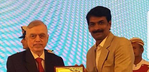 Sajeem S., Chief Marketing Officer, Asset Homes, receiving the Property Icon of the Year Award from Honourable Governor Justice P. Sathasivam.