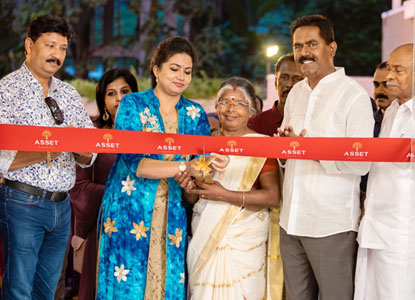 Cine Artist Sheelu Abraham inaugurating Asset Chandelier, the 56th completed project of Asset Homes at Tripunithura in the presence of Municipal Councillor Thilothama Suresh.